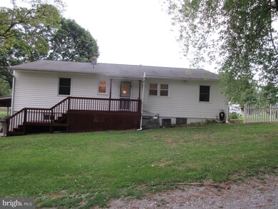 1524 Crest View Ave, Hagerstown, MD 21740 - photo 3