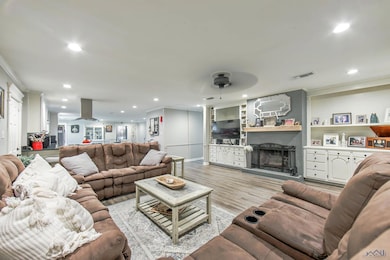 2807 Broadmoor Ave, Houma, LA 70364 - photo 4