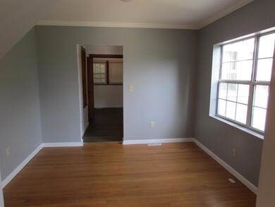 910 Mcarthur St, Manchester, TN 37355 - photo 4