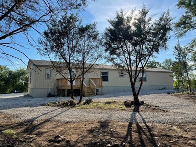 476 Western Lake Dr, Weatherford, TX 76087 - photo 3