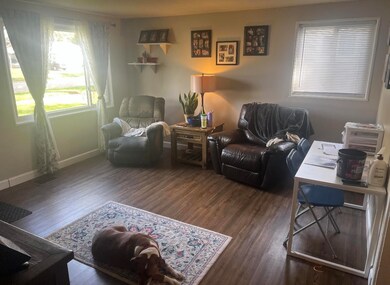 1422 Merrifield Ave, Niles, MI 49120 - photo 3