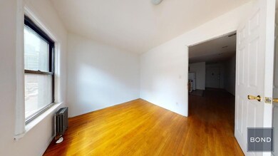 139 E 12th St unit 2 B, New York, NY 10003 - photo 7