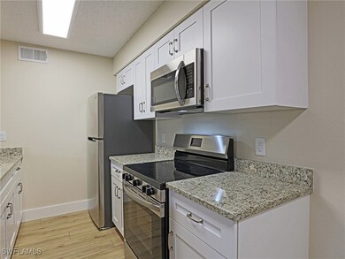 5311 Summerlin Rd unit 1111, Fort Myers, FL 33919 - photo 7