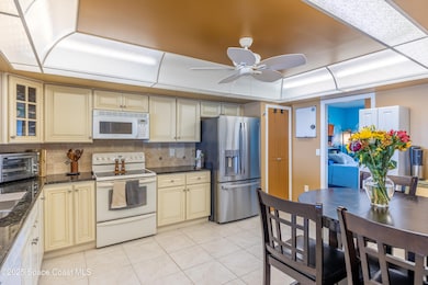 KITCHEN-1