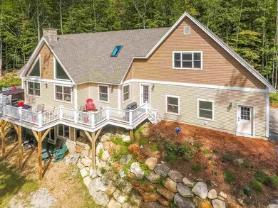 Expansive deck for entertaining, hot tubbing, and 