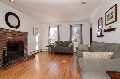 142 Harding St, Medfield, MA 02052 - photo 3