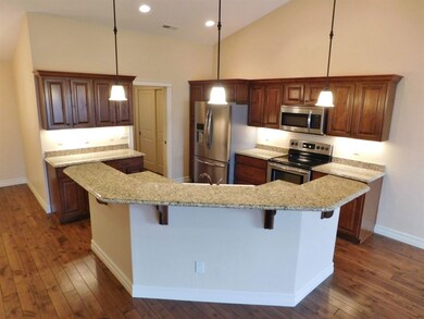 1815 24th St SW unit Elk Ridge 5th Additi, Minot, ND 58701 - photo 4