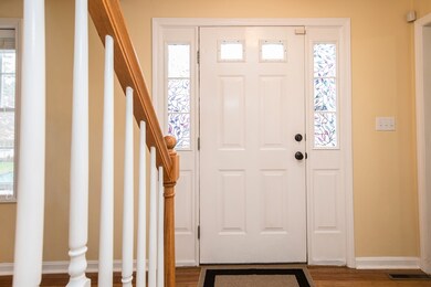 7 Avondale Ave, Billerica, MA 01821 - photo 3