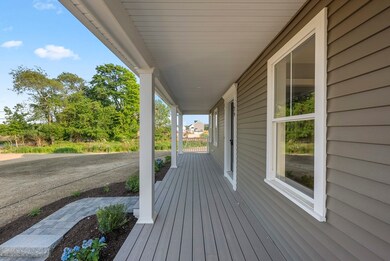 79 Thompson St, Middleborough, MA 02346 - photo 2