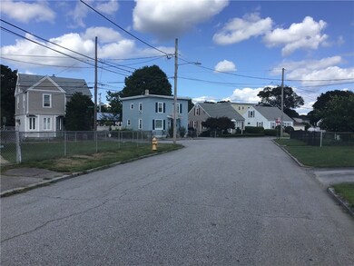 61 Ordway St, Pawtucket, RI 02861 - photo 6