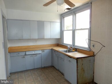 113 W 39th St, Wilmington, DE 19802 - photo 7