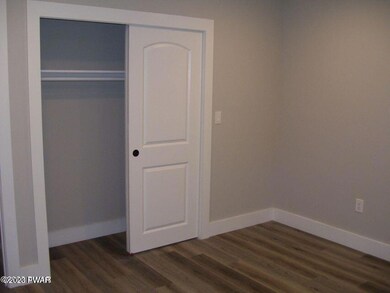 108 Snowball Ln unit D, Tafton, PA 18464 - photo 4