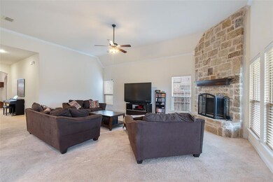 508 Green Pointe Dr, Hudson Oaks, TX 76087 - photo 6