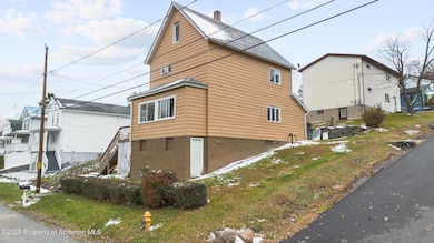 729 Moltke Ave, Scranton, PA 18505 - photo 4