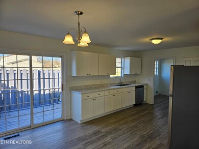 100 Steven Ln, Harriman, TN 37748 - photo 7