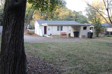 626 Hartness Rd, Statesville, NC 28677 - photo 5