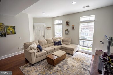 25340 Curiosity Square, Aldie, VA 20105 - photo 2