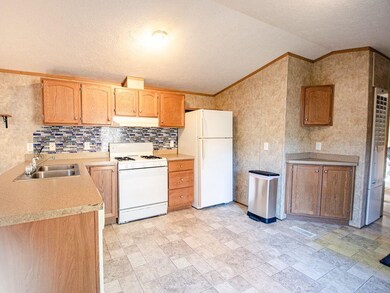 2287 2nd Nh Turnpike, Deering, NH 03244 - photo 6