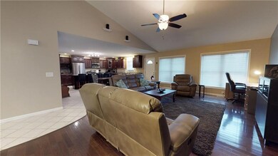 1709 Williamsburg Cir, Franklin, IN 46131 - photo 5