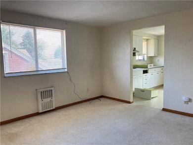 710 Lewis Ave unit 3, Jeannette, PA 15644 - photo 6