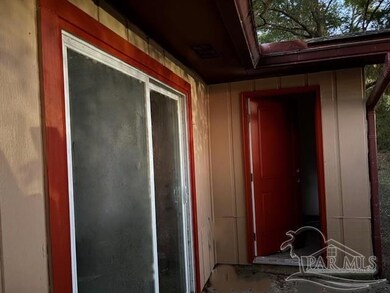 537 Petros Cir unit C, Pensacola, FL 32505 - photo 3