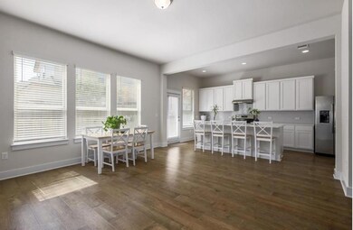 13501 Metric Blvd unit 16, Austin, TX 78727 - photo 3