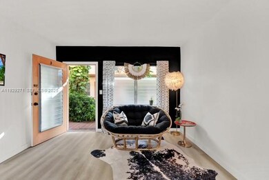 1060 Pennsylvania Ave unit 3, Miami Beach, FL 33139 - photo 5