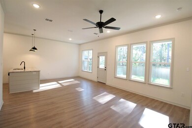 2921 2921 S Vine, Tyler, TX 75701 - photo 2