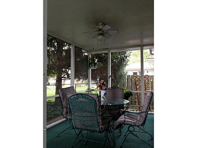 5827 Satinwood Dr, Columbus, OH 43229 - photo 6