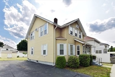 43 Tampa St, Worcester, MA 01604 - photo 2