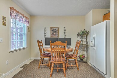 675 Beaverview DD-7