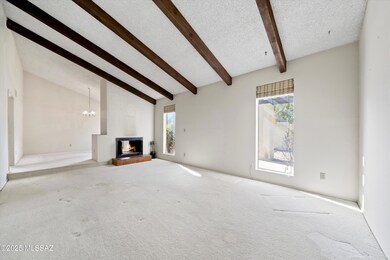 06-Living Area