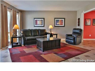 8506 Mar Vista Ct, Louisville, KY 40219 - photo 6