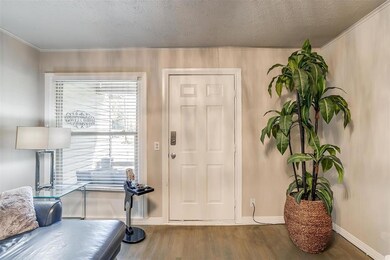 1019 N Howeth St, Gainesville, TX 76240 - photo 7