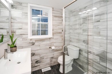 1 Swartson Ct, Albany, NY 12209 - photo 6