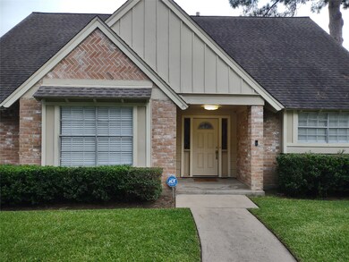 8210 Tiger Ln, Houston, TX 77040 - photo 4