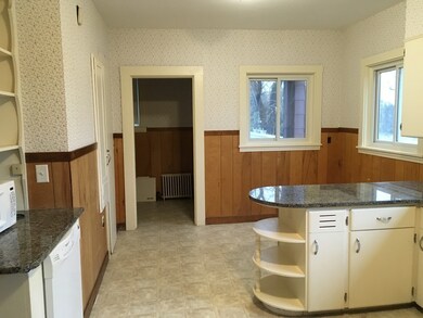 84 Dutcher St, Hopedale, MA 01747 - photo 3