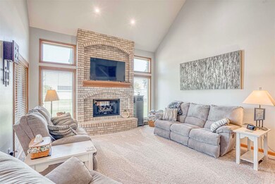 204 Bittersweet Ln, Ossian, IN 46777 - photo 5