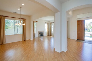 49338Barrymore_MLS-7