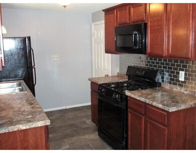 22 Gatewood Rd, Springfield, MA 01119 - photo 3