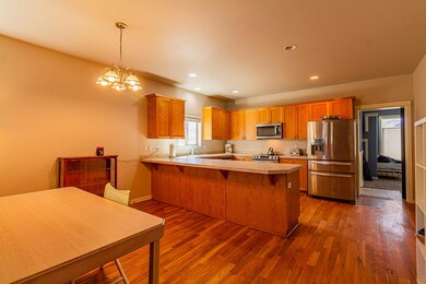 1303 NW 18th St, Redmond, OR 97756 - photo 5