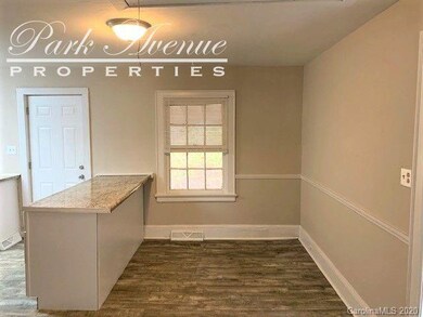 318 Brevard St, Statesville, NC 28677 - photo 6