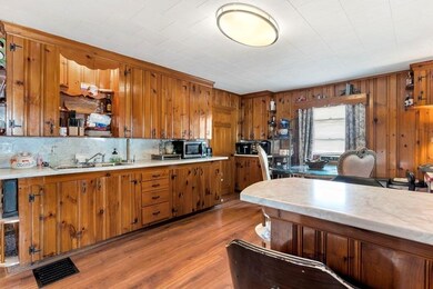 24 Campaw St, Lowell, MA 01850 - photo 5