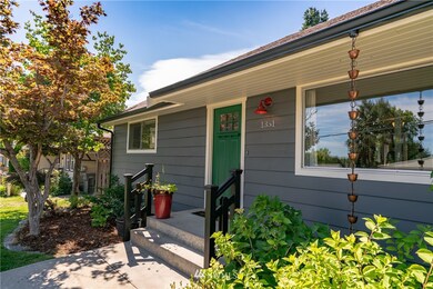 1331 2nd St, Wenatchee, WA 98801 - photo 3