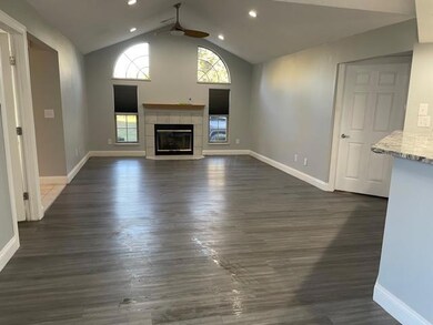GREAT RM FROM DINING AREA