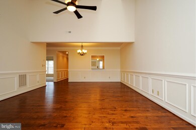 7013 Radford Dr, Fredericksburg, VA 22407 - photo 6