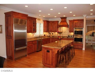 Kitchen - This Gourmet Kitchen is a Buyer's Dream!