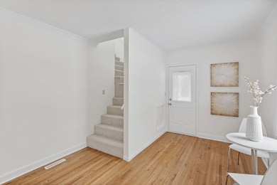 6918 Dallas Rd, Minneapolis, MN 55430 - photo 4