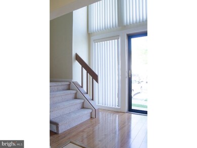 51 Viburnum Ln, Mount Laurel, NJ 08054 - photo 2