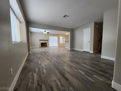 unlisted-address, Las Vegas, NV 89117 - photo 6